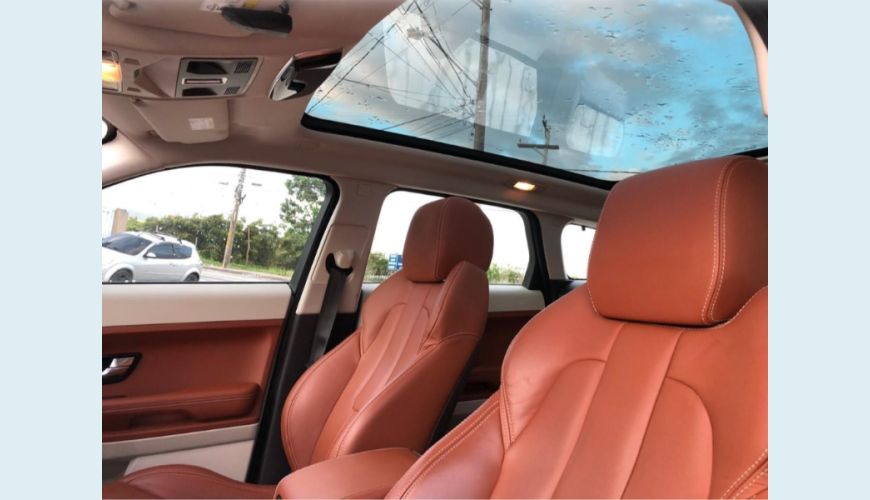 LAND ROVER RANGE ROVER EVOQUE PRESTIGE TECH 2.0 AUT. 5P - BRANCO - 2013 Foto 5 (Grande)