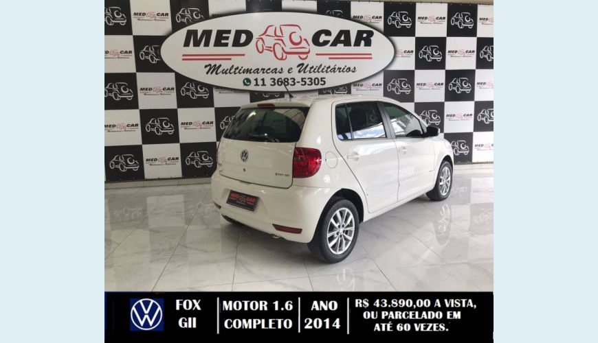 VOLKSWAGEN FOX 1.6 MI 8V FLEX 4P AUT. - BRANCO - 2014 Foto 6 (Grande)