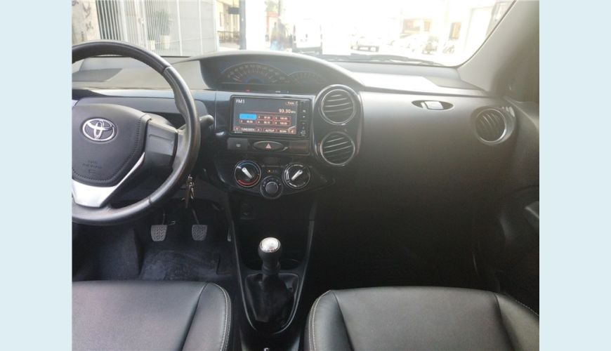 TOYOTA ETIOS 1.5 XLS SEDAN 16V FLEX 4P MANUAL - CINZA - 2016 Foto 6 (Grande)