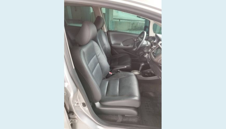 HONDA FIT 1.4 LX 16V FLEX 4P AUT. - PRATA - 2014 Foto 6 (Grande)