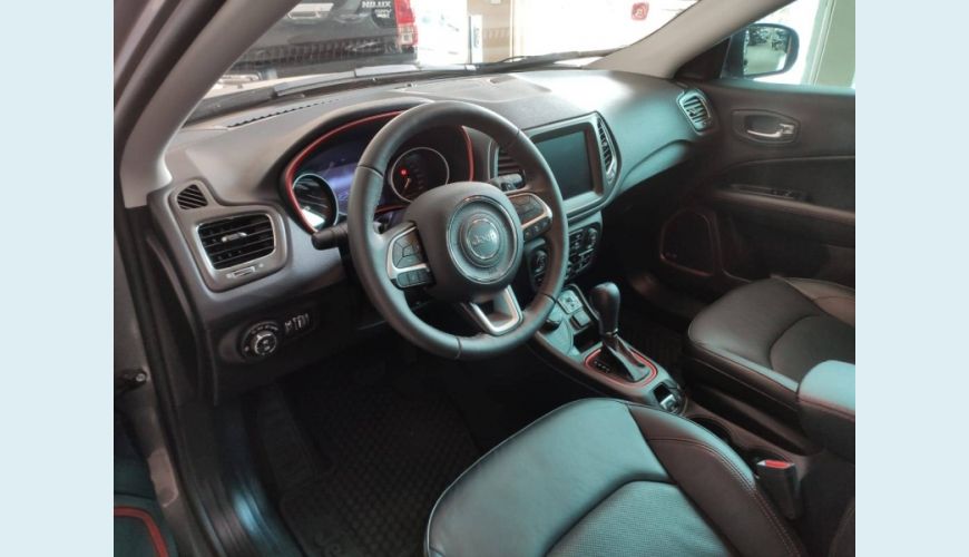 JEEP COMPASS 2.0 16V DIESEL TRAILHAWK 4X4 AUT. - CINZA - 2020 Foto 6 (Grande)