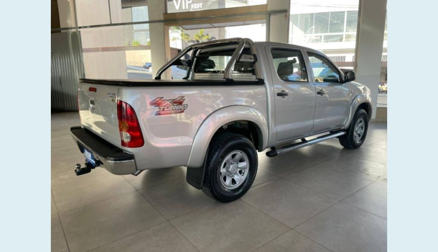 TOYOTA HILUX 3.0 SR 4X4 CD 16V TURBO INTERCOOLER DIESEL 4P MANUAL - PRATA - 2010 Foto 6 (Grande)