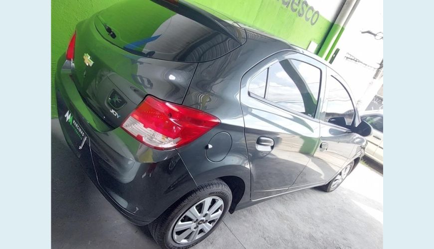 CHEVROLET ONIX 1.0 MPFI JOY 8V FLEX 4P MANUAL - CINZA - 2018 Foto 6 (Grande)