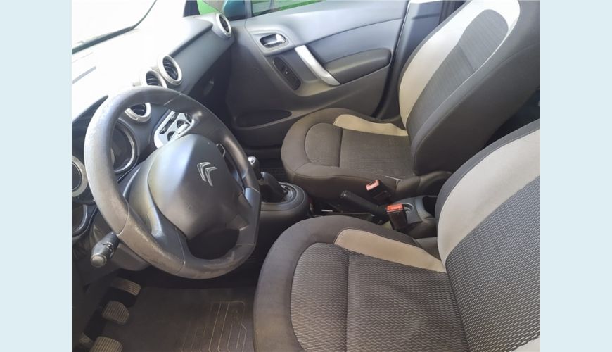 CITROËN C3 1.5 ORIGINE 8V FLEX 4P MANUAL - PRATA - 2013 Foto 6 (Grande)