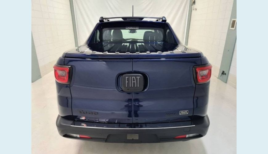FIAT TORO 2.0 16V TURBO DIESEL ULTRA 4WD AT9 - AZUL - 2023 Foto 6 (Grande)