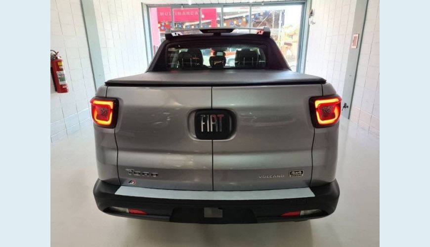 FIAT TORO 2.0 16V TURBO DIESEL VOLCANO 4WD AT9 - PRETO - 2023 Foto 6 (Grande)