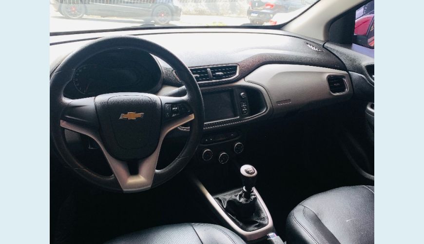 CHEVROLET ONIX HATCH LT 1.4 8V FLEXPOWER 5P MEC. - VERMELHO - 2019 Foto 6 (Grande)