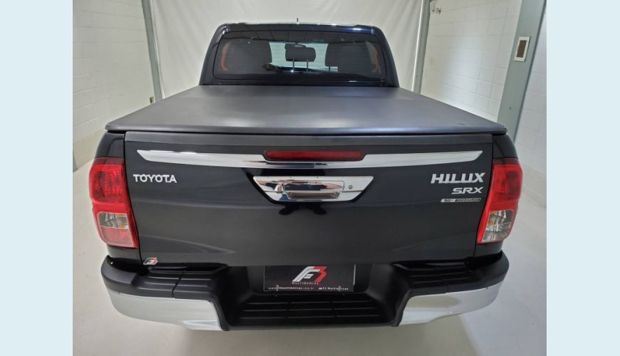 TOYOTA HILUX 2.8 SRX 4X4 CD 16V DIESEL 4P AUT. - PRETO - 2020 Foto 6 (Grande)
