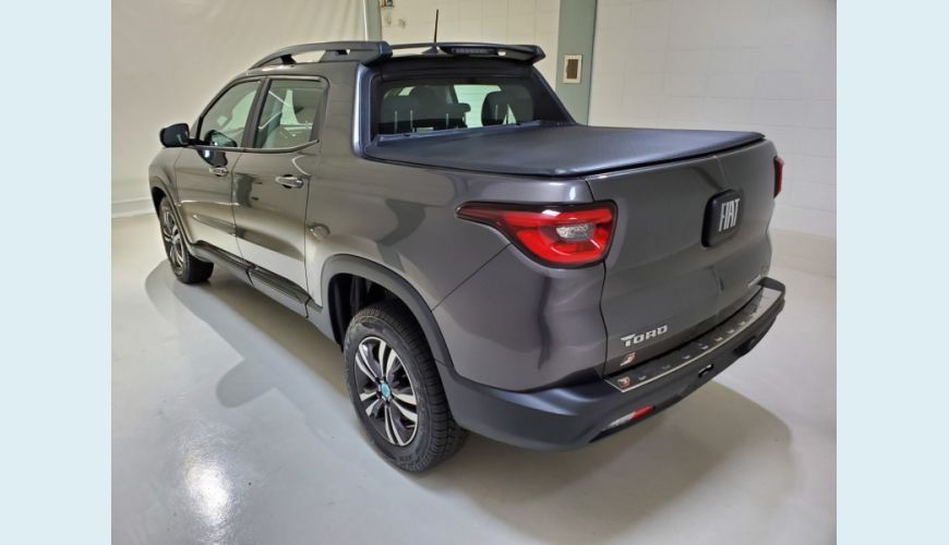 FIAT TORO 1.3 TURBO 270 FLEX FREEDOM AT6 - BRANCO - 2023 Foto 6 (Grande)