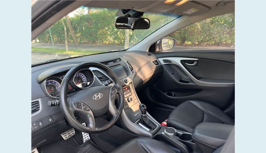 HYUNDAI ELANTRA 2.0 GLS 16V FLEX 4P AUT. - N/D - 2015 Foto 6 (Grande)