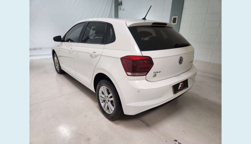 VOLKSWAGEN POLO 1.0 200 TSI COMFORTLINE AUT. - BRANCO - 2021 Foto 6 (Grande)