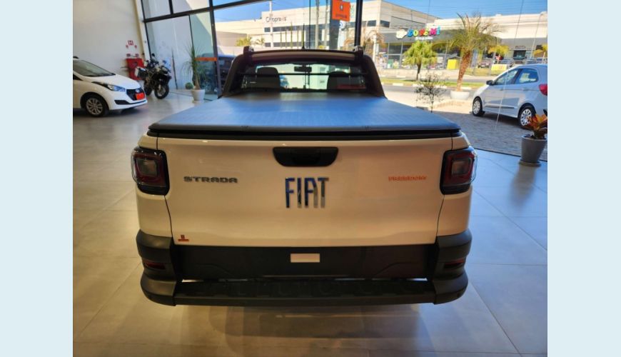 FIAT STRADA 1.3 FIREFLY FLEX FREEDOM CS MANUAL - BRANCO - 2024 Foto 6 (Grande)