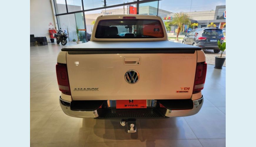 VOLKSWAGEN AMAROK 2.0 HIGHLINE 4X4 CD 16V TURBO INTERCOOLER DIESEL 4P AUT. - BRANCO - 2018 Foto 6 (Grande)