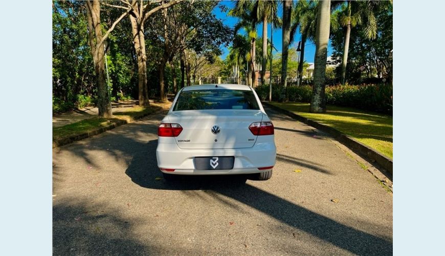 VOLKSWAGEN VOYAGE 1.6 MSI TOTALFLEX 4P MANUAL - N/D - 2021 Foto 6 (Grande)