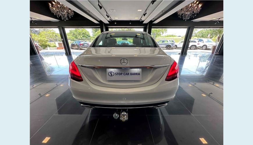 MERCEDES-BENZ C 180 1.6 CGI FLEX EXCLUSIVE 9G-TRONIC - N/D - 2020 Foto 6 (Grande)