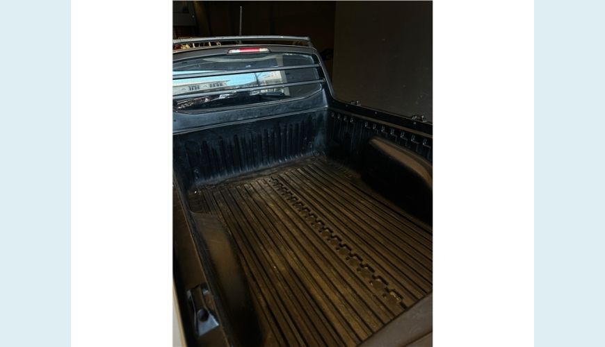 VOLKSWAGEN SAVEIRO 1.6 MSI ROBUST CS 8V FLEX 2P MANUAL - N/D - 2019 Foto 6 (Grande)