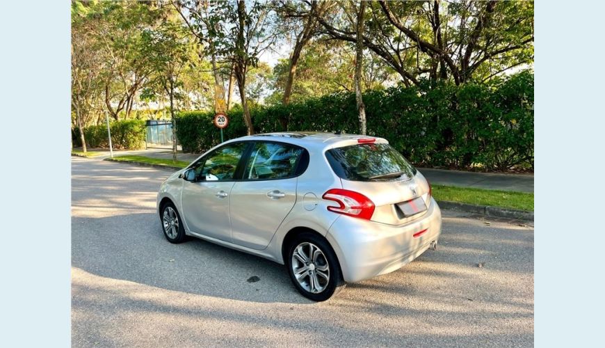 PEUGEOT 208 1.5 ACTIVE 8V FLEX 4P MANUAL - N/D - 2014 Foto 6 (Grande)