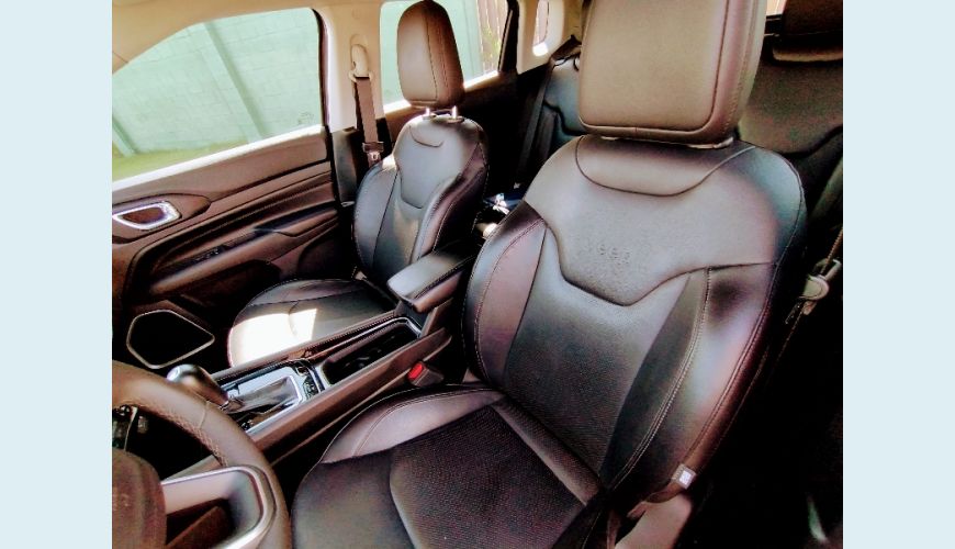 JEEP COMPASS LONG. T270 1.3 TB 4X2 FLEX AUT. - CINZA - 2022 Foto 6 (Grande)
