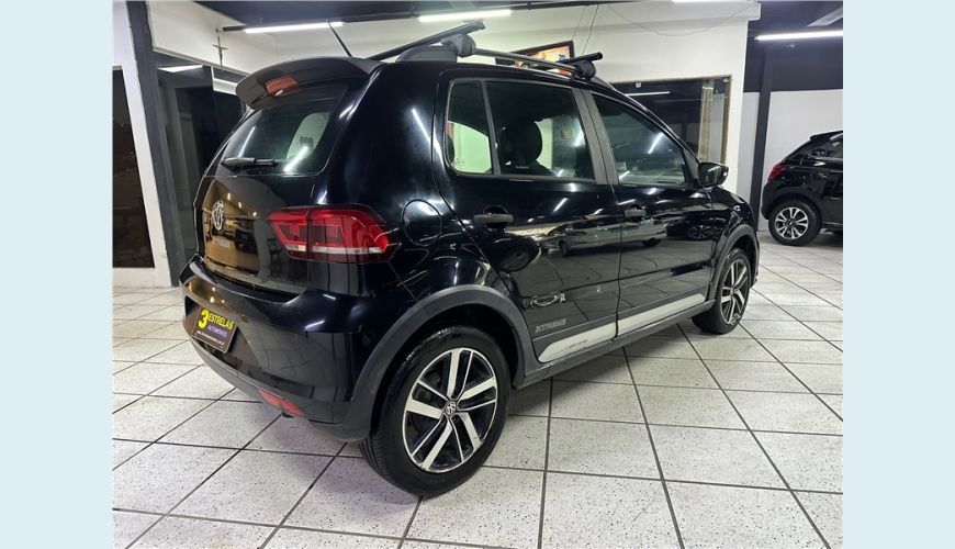 VOLKSWAGEN FOX 1.6 MSI TOTAL FLEX XTREME 4P MANUAL - N/D - 2019 Foto 6 (Grande)