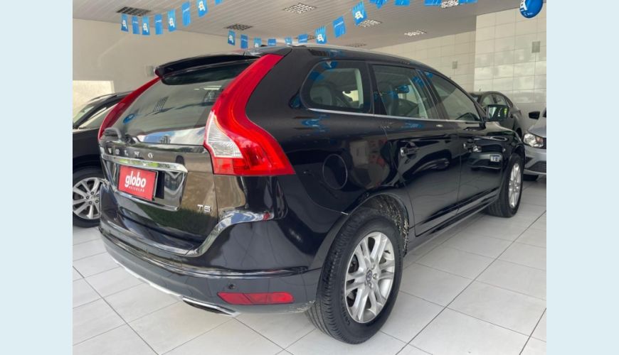 VOLVO XC60 2.0 T5 DYNAMIC FWD TURBO 4P AUT. - PRETO - 2015 Foto 6 (Grande)