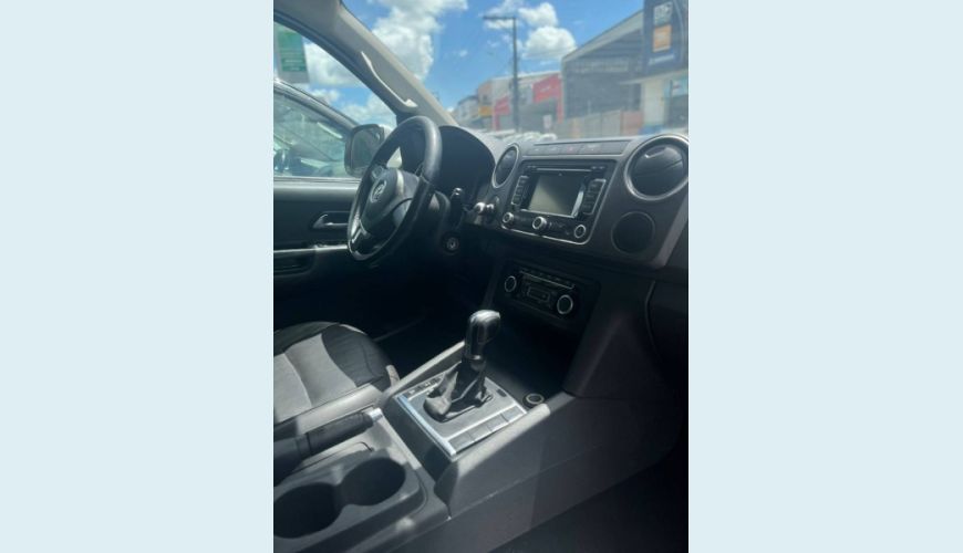 VOLKSWAGEN AMAROK 2.0 HIGHLINE 4X4 CD 16V TURBO INTERCOOLER DIESEL 4P AUT. - BRANCO - 2013 Foto 6 (Grande)