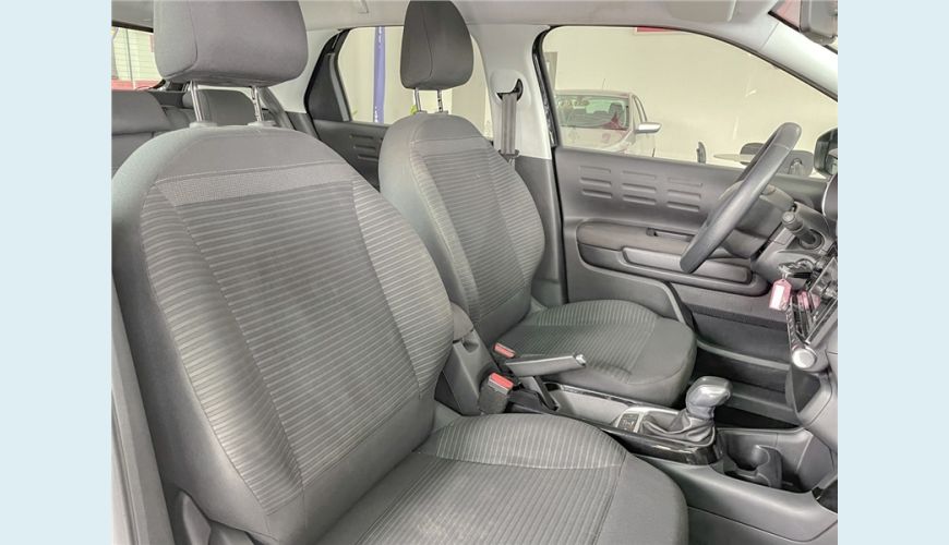 CITROËN C4 CACTUS 1.6 VTI 120 FLEX FEEL EAT6 - PRETO - 2022 Foto 6 (Grande)