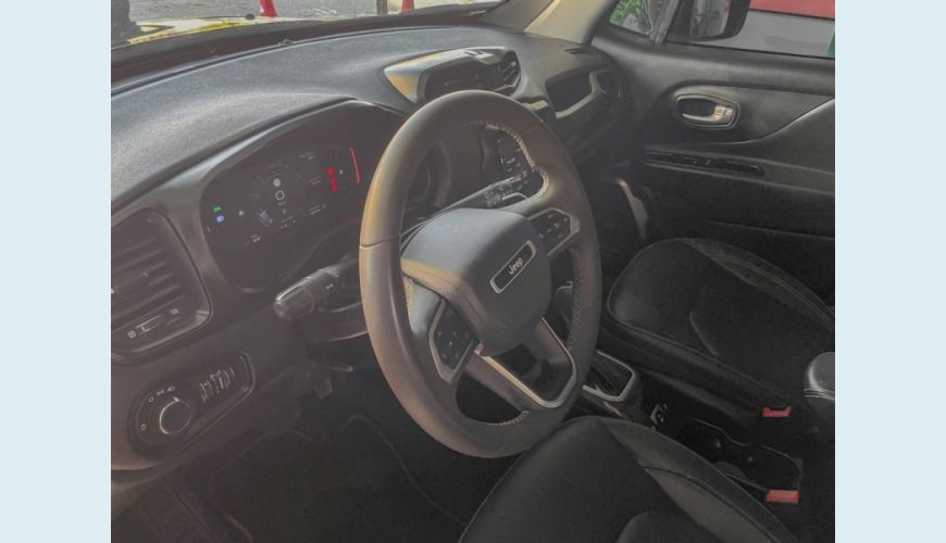 JEEP RENEGADE 1.3 T270 TURBO FLEX LONGITUDE AT6 - PRETO - 2023 Foto 6 (Grande)