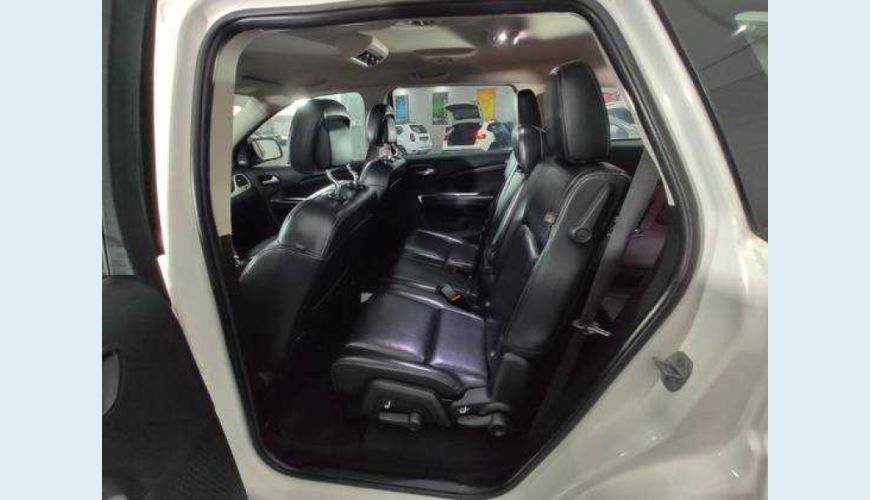 FIAT FREEMONT 2.4 16V PRECISION AUT. - BRANCO - 2015 Foto 6 (Grande)