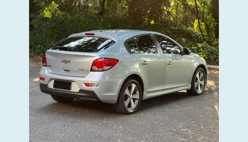 CHEVROLET CRUZE SPORT6 LT 1.8 16V ECOTEC FLEX - PRATA - 2013 Foto 6 (Grande)
