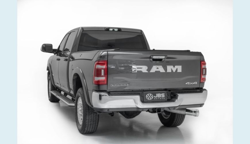 DODGE RAM 3500 6.7 I6 TURBO DIESEL LARAMIE CD 4X4 AUT. - CINZA - 2022 Foto 6 (Grande)