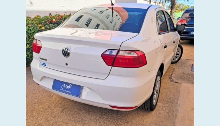 VOLKSWAGEN VOYAGE 1.6 16V MSI TOTALFLEX 4P AUT. - BRANCO - 2022 Foto 6 (Grande)