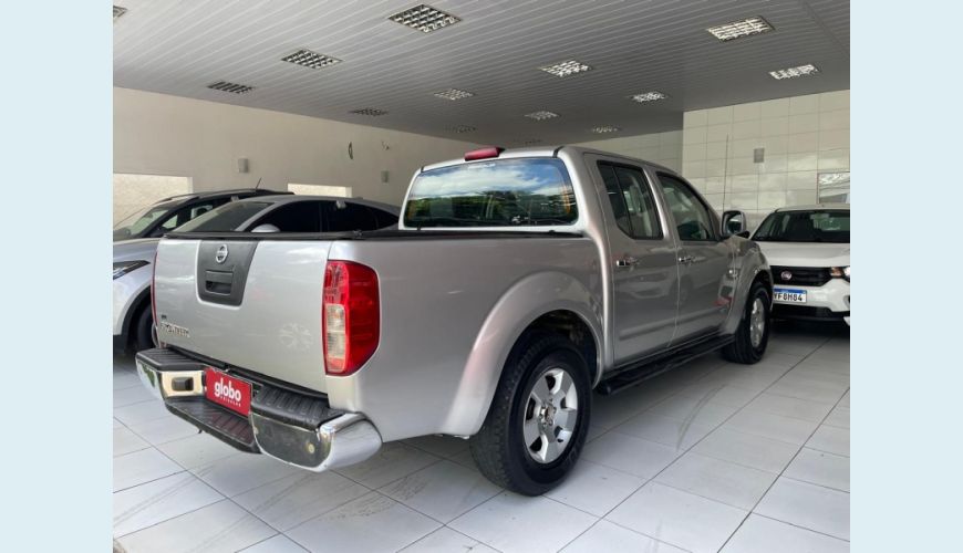 NISSAN FRONTIER 2.5 S 4X2 CD TURBO ELETRONIC DIESEL 4P MANUAL - PRATA - 2014 Foto 6 (Grande)