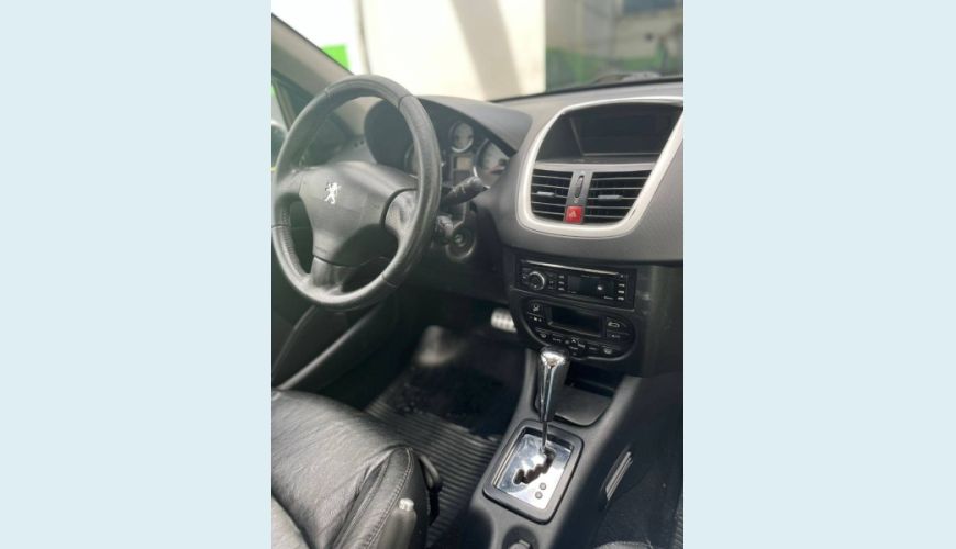 PEUGEOT 207 1.6 XS SW 16V FLEX 4P AUT. - BRANCO - 2013 Foto 6 (Grande)