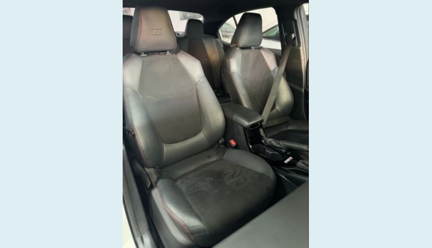 TOYOTA COROLLA 2.0 VVT-IE FLEX GR-S DIRECT SHIFT - BRANCO - 2023 Foto 6 (Grande)