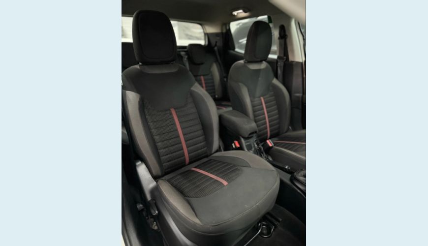 FIAT TORO 1.8 16V EVO FLEX FREEDOM AT6 - BRANCO - 2021 Foto 6 (Grande)