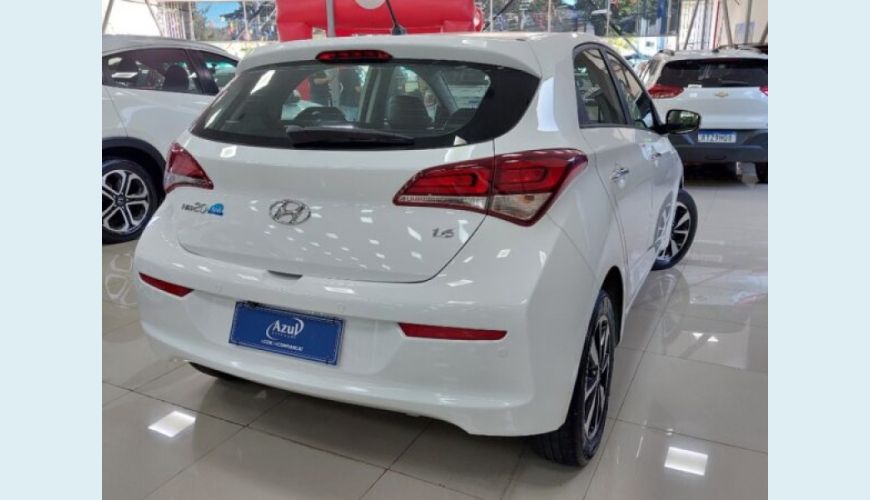 HYUNDAI HB 20 1.6 COMFORT PLUS 16V FLEX 4P MANUAL - BRANCO - 2017 Foto 6 (Grande)