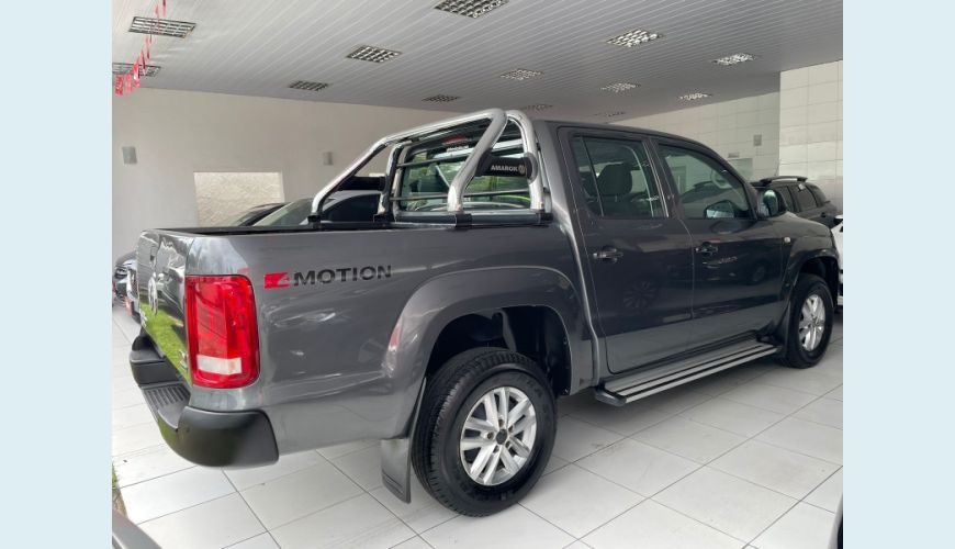 VOLKSWAGEN AMAROK 2.0 4X4 CD 16V TURBO INTERCOOLER DIESEL 4P MANUAL - CINZA - 2017 Foto 6 (Grande)