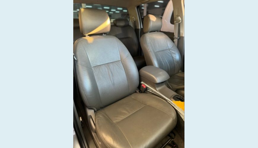 TOYOTA HILUX 2.7 SRV 4X2 CD 16V FLEX 4P AUT. - PRATA - 2015 Foto 6 (Grande)