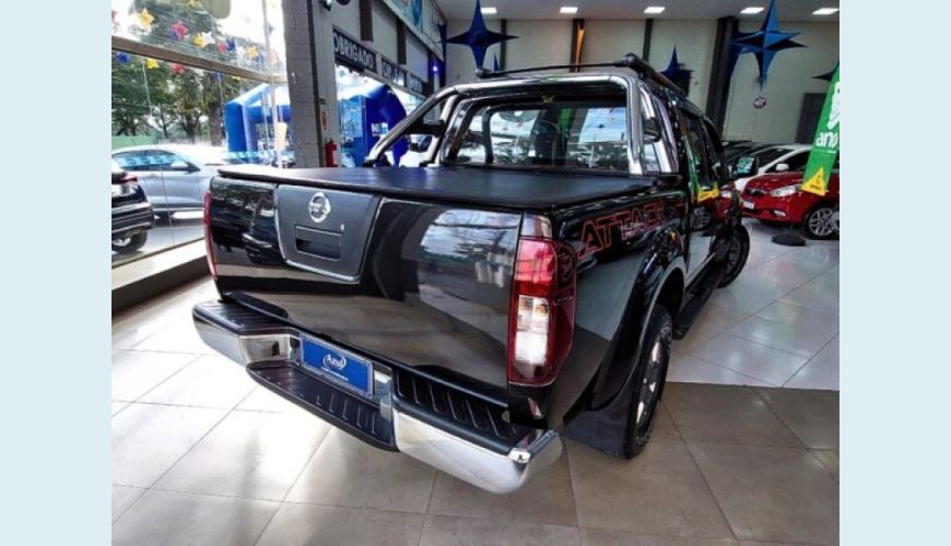 NISSAN FRONTIER 2.5 SV ATTACK 4X4 CD TURBO ELETRONIC DIESEL 4P MANUAL - PRETO - 2014 Foto 6 (Grande)