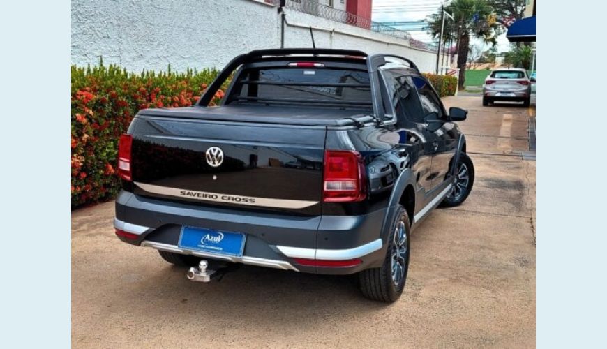 VOLKSWAGEN SAVEIRO 1.6 CROSS CD 16V FLEX 2P MANUAL - PRETO - 2021 Foto 6 (Grande)