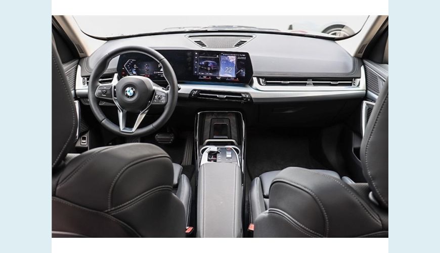 BMW X1 2.0 16V TURBO SDRIVE20I X-LINE STEPTRONIC - INDEFINIDA - 2024 Foto 6 (Grande)
