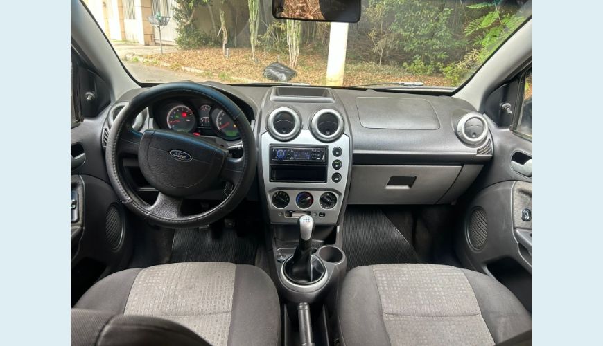 FORD FIESTA SEDAN SE 1.6 8V FLEX 4P - PRATA - 2013 Foto 6 (Grande)