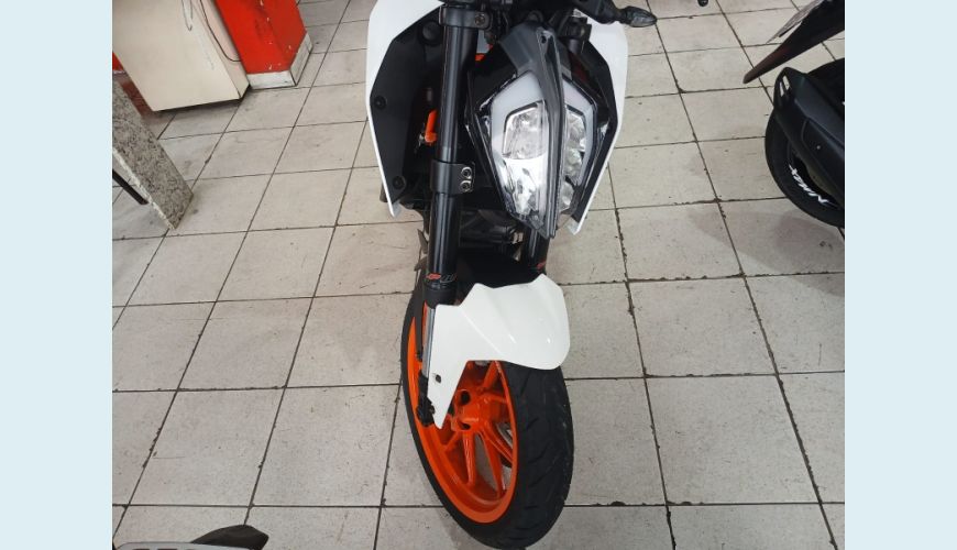 KTM DUKE 390 - BRANCO - 2020 Foto 6 (Grande)