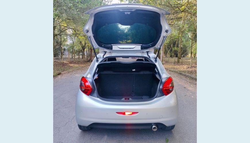 PEUGEOT 208 GRIFFE AUT. - PRATA - 2017 Foto 6 (Grande)