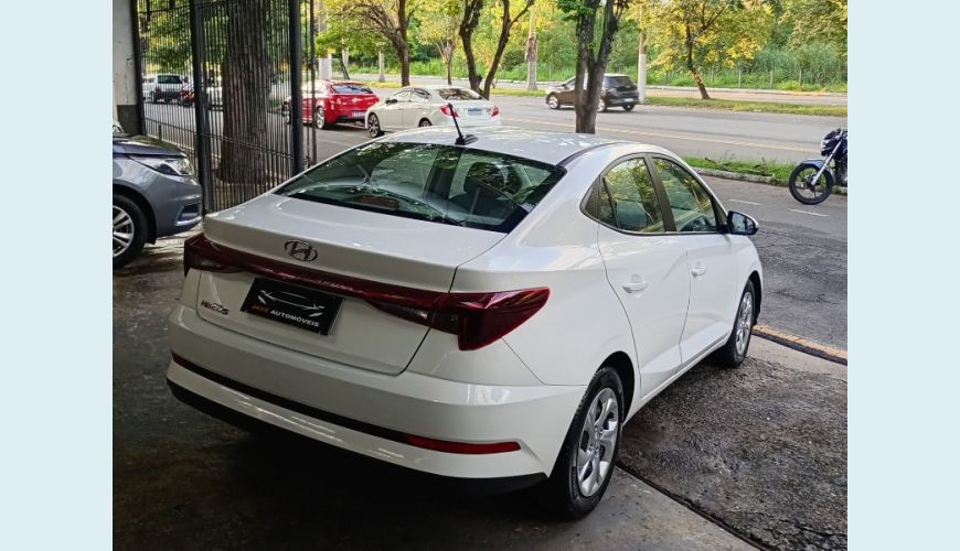 HYUNDAI HB 20S COMFORT 1.0 FLEX 12V MEC. - BRANCO - 2024 Foto 6 (Grande)