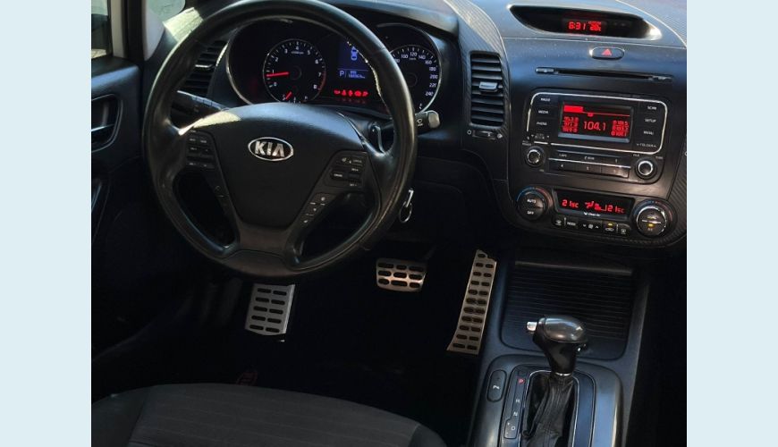 KIA CERATO 1.6 16V AUT. - BRANCO - 2016 Foto 6 (Grande)