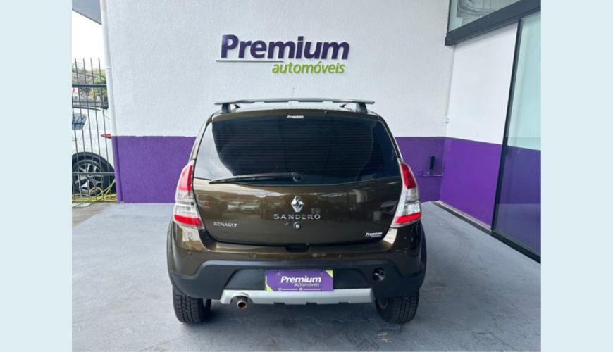 RENAULT SANDERO - VERDE - 2013 Foto 6 (Grande)