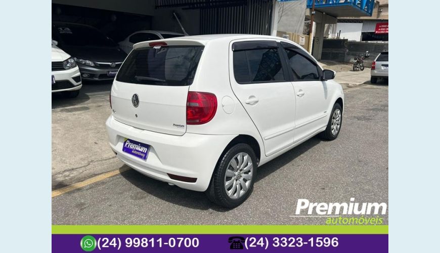 VOLKSWAGEN FOX - BRANCO - 2014 Foto 6 (Grande)
