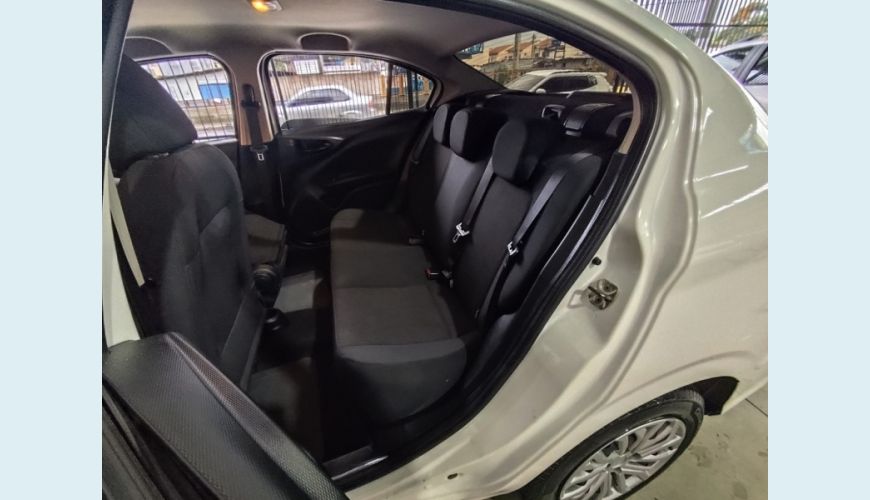 FIAT CRONOS - BRANCO - 2023 Foto 6 (Grande)