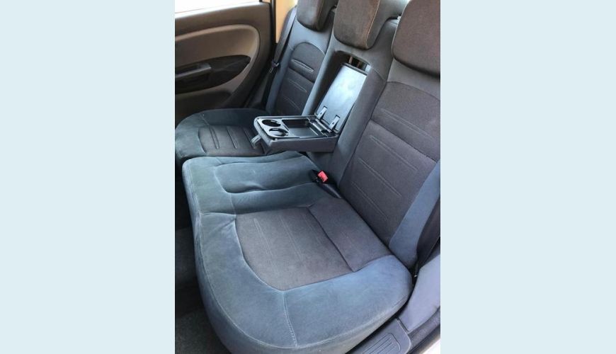 FIAT LINEA ESSENCE 1.8 - PRATA - 2013 Foto 6 (Grande)